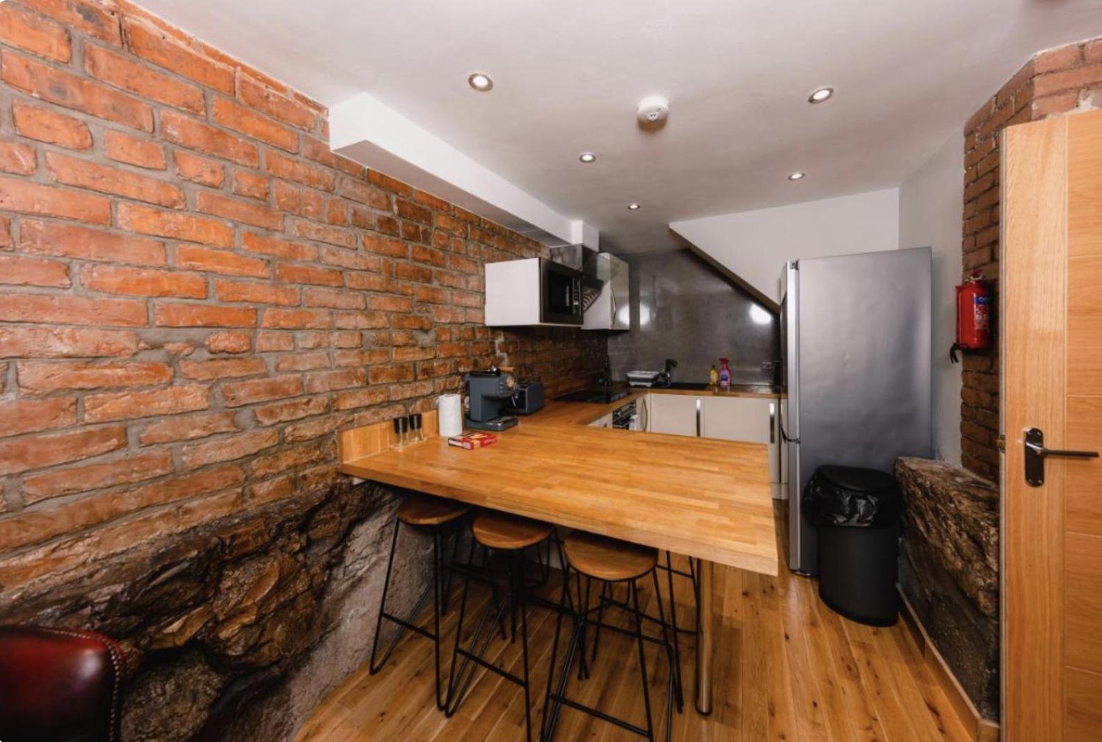 Superb Luxury Apartment By Canal - Central Edimburgo Exterior foto